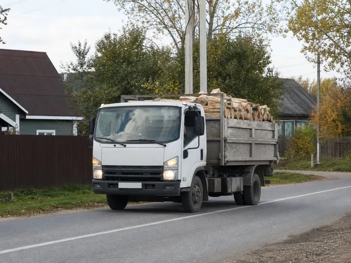 Привоз дров по Тучкову и Московской области в Тучкове